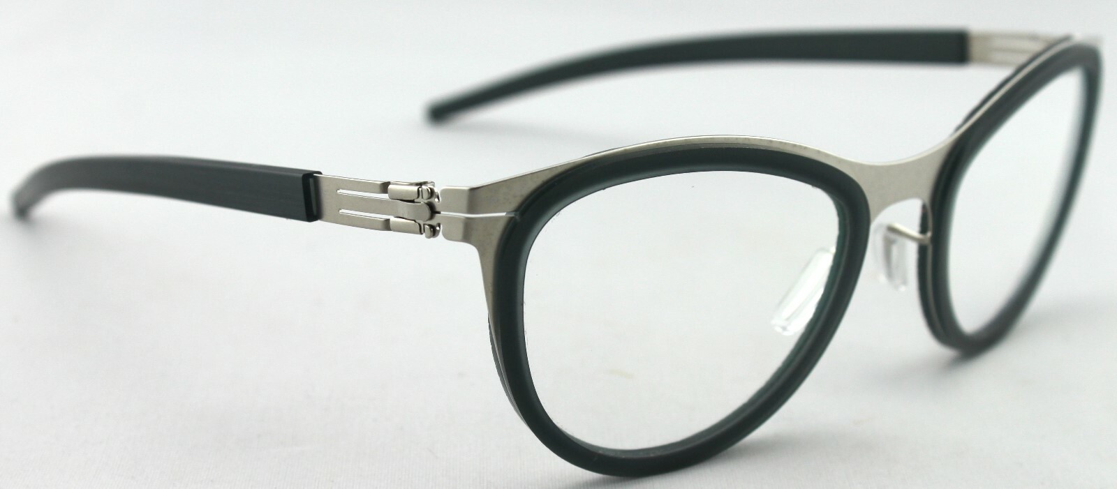 Pre-owned Ic! Berlin Ic Berlin Fatima R (pearl Rocket Fuel) Optical Frame Anti-reflective Demo Lens In Clear