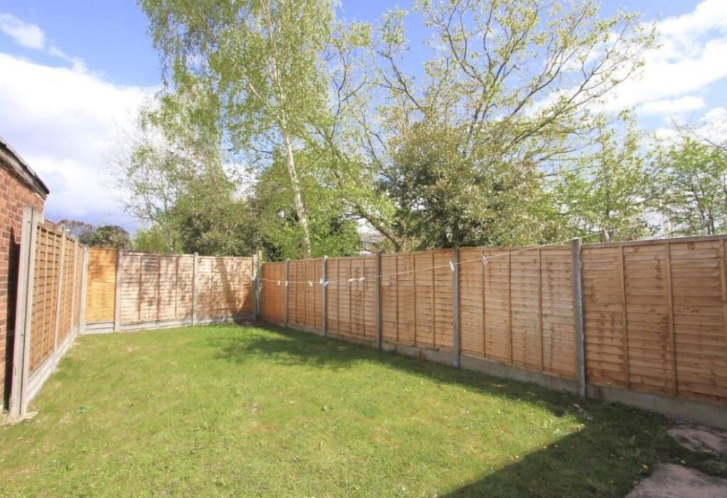 House In Rent 3 Uxbridge Bedroom For