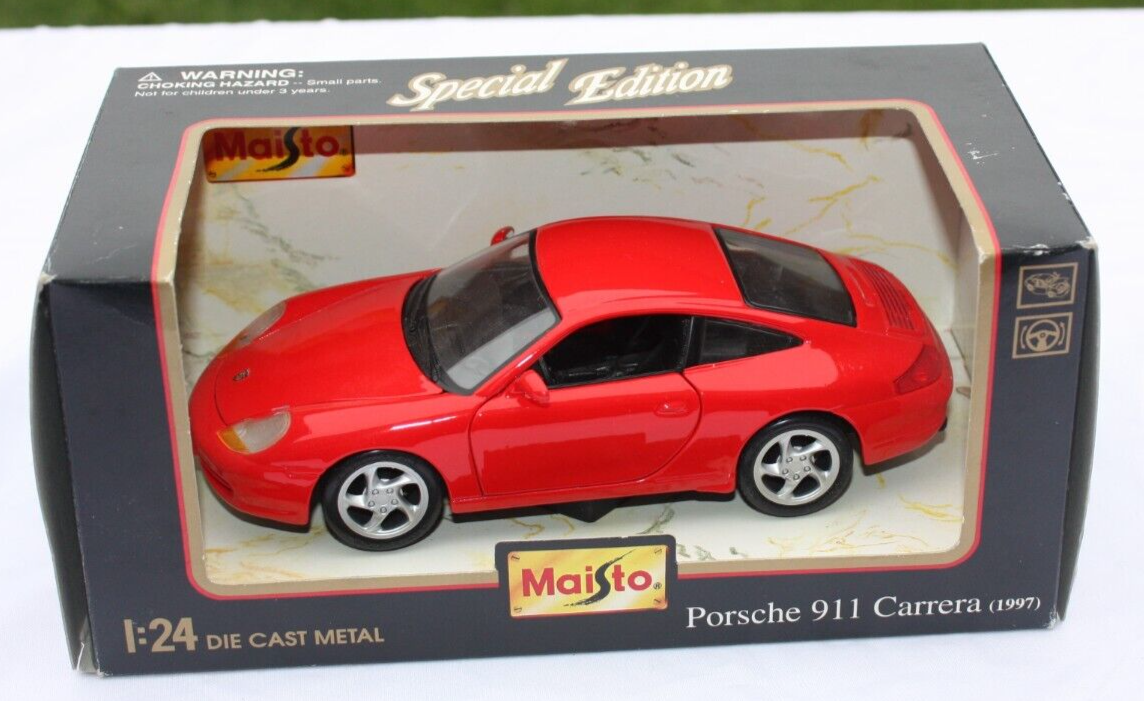 マイスト　ポルシェ911 カレラ　1997 マイストMaisto 1:24 1997 Porsche 911 Carrera Maisto 1:24