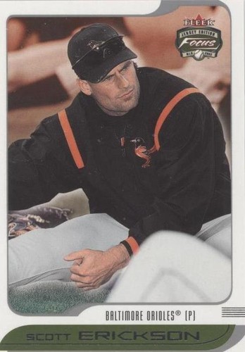 2002 Fleer Focus Jersey Edition - Scott Erickson #113