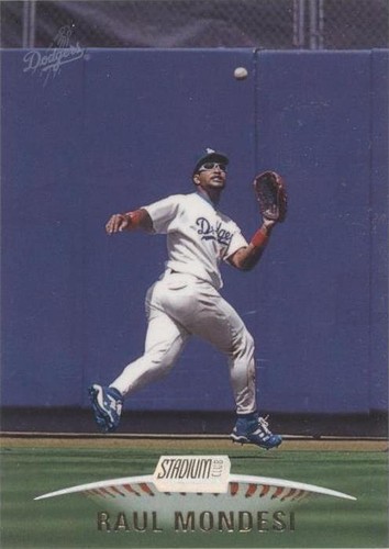 1999 Topps Stadium Club - Raul Mondesi #30