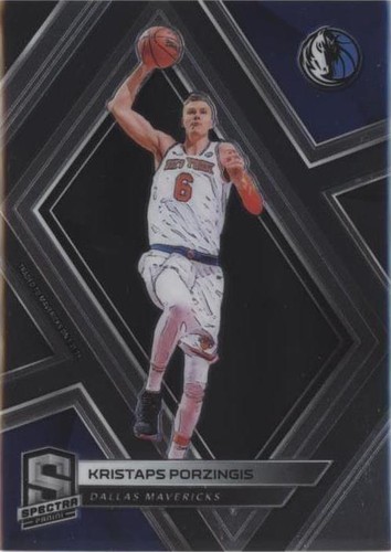 2018-19 Panini Spectra - Kristaps Porzingis #60