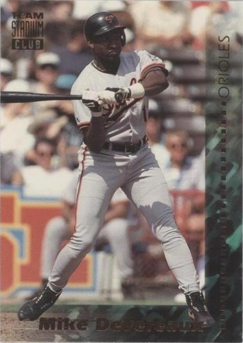 1994 Topps Team Stadium Club - Mike Devereaux #299