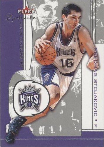 2001-02 Fleer Exclusive - Peja Stojakovic #26