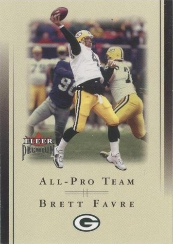 2002 Fleer Premium Brett Favre #3 APT