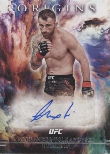 2021 Panini Chronicles UFC - Alexander Volkanovski #OA-AVK