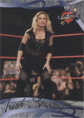 2004 Fleer WWE Divine Divas 2005 - Trish Stratus #49