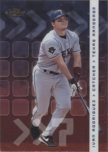 2002 Topps Finest - Ivan Rodriguez #7