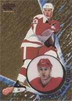 1997-98 Pacific Invincible - Vyacheslav Kozlov #48