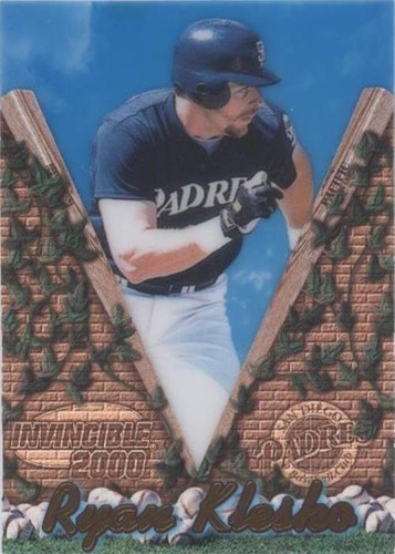 2000 Pacific Invincible - Ryan Klesko #126