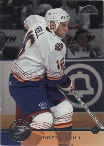 1996-97 Leaf - Brett Hull #45