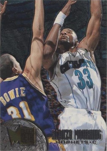 1995-96 Fleer Metal - Alonzo Mourning #12