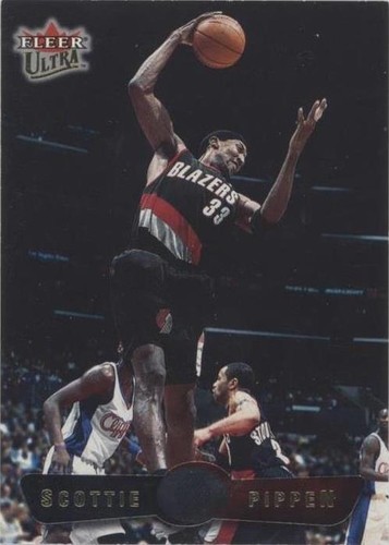 2001-02 Fleer Ultra - Scottie Pippen #17