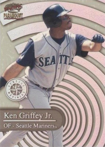 1999 Pacific Paramount - Ken Griffey Jr #32