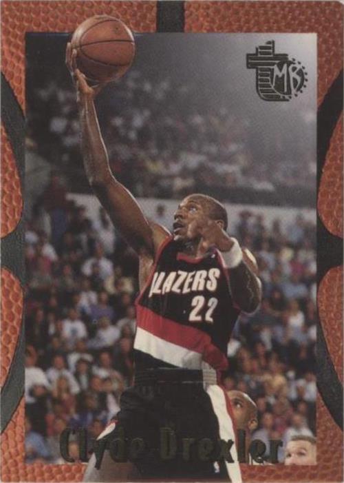 1994-95 Topps Embossed - Clyde Drexler #79