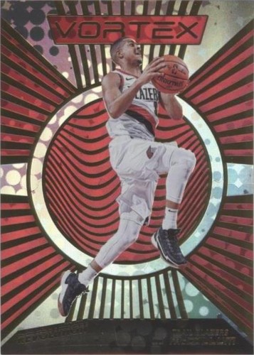 2018-19 Panini Revolution - C.J. McCollum #16