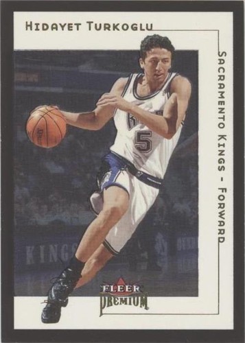 2001-02 Fleer Premium - Hedo Turkoglu #40
