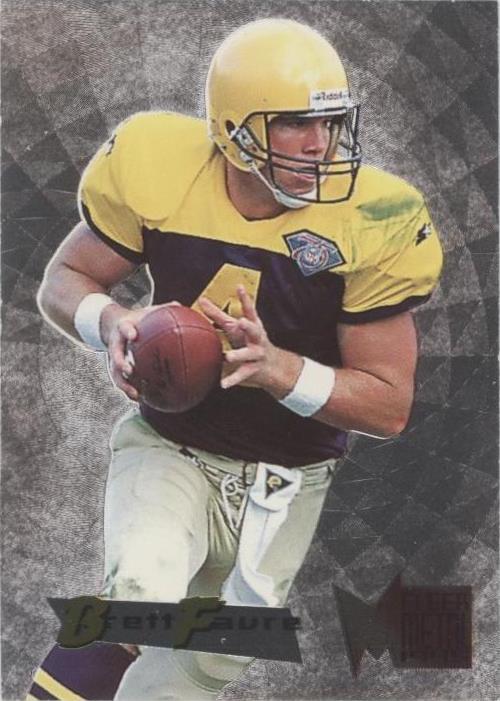 Fleer Metal Brett Favre 1995 #16
