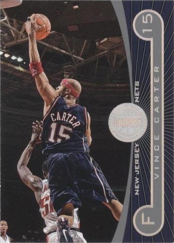 2005-06 Topps First Row - Vince Carter #7