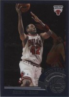 2002-03 Topps Chrome - Donyell Marshall #52