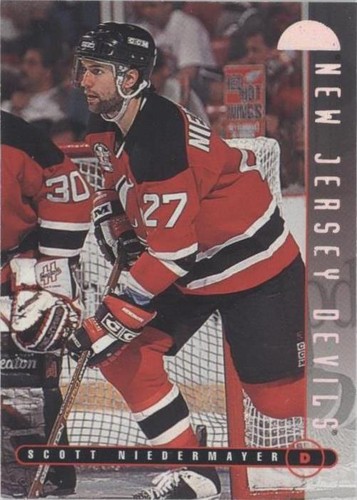 1995-96 Leaf - Scott Niedermayer #150