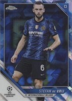 2021-22 Topps Chrome UCL Sapphire Edition Stefan de Vrij #179