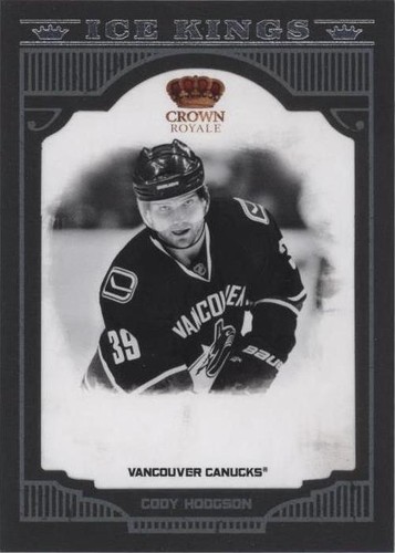 2011-12 Panini Crown Royale - Cody Hodgson #17