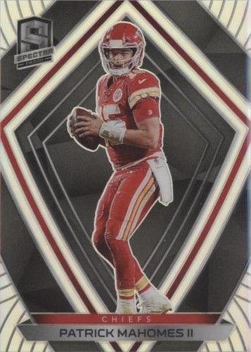 2020 Panini Spectra Patrick Mahomes II #82