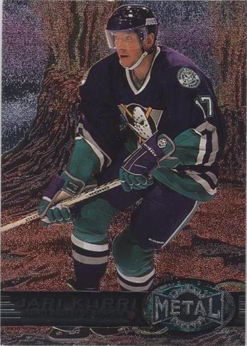 1996-97 Fleer Metal Universe - Jari Kurri #3