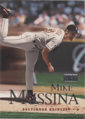 2000 Skybox - Mike Mussina #91