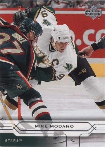 2004-05 Upper Deck - Mike Modano #54