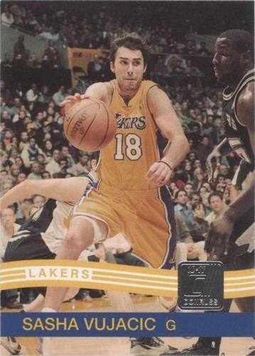 2010-11 Donruss - Sasha Vujacic #211