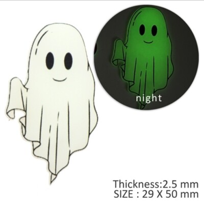 5 qty Ghost Halloween acrylic GLOW IN THE DARK Planar Resin Flatback 1247116