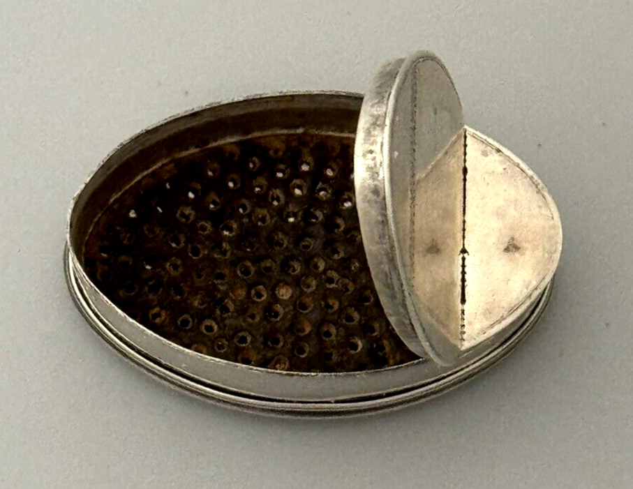 Georgian Silver NUTMEG GRATER Oval James Phipps I 1785