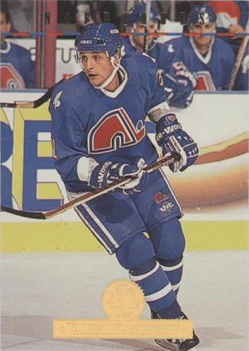 1994-95 Leaf - Valeri Kamensky #117