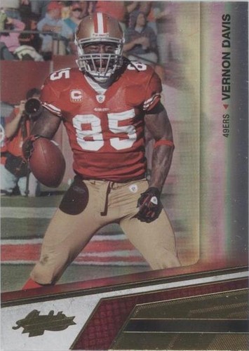 2010 Panini Absolute Memorabilia Vernon Davis #85
