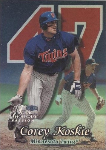 1999 Flair Showcase - Corey Koskie #89