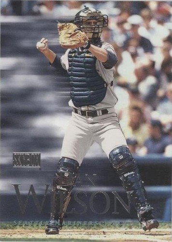 2000 Skybox - Dan Wilson #13