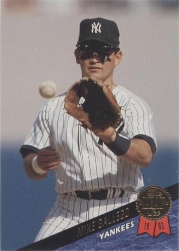 1993 Leaf - Mike Gallego #96