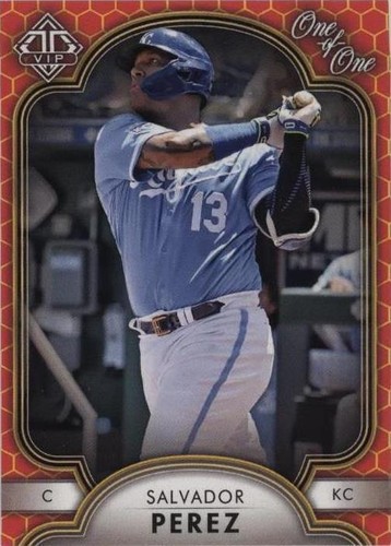 2023 Topps Transcendent Collection VIP Party - Salvador Perez #10
