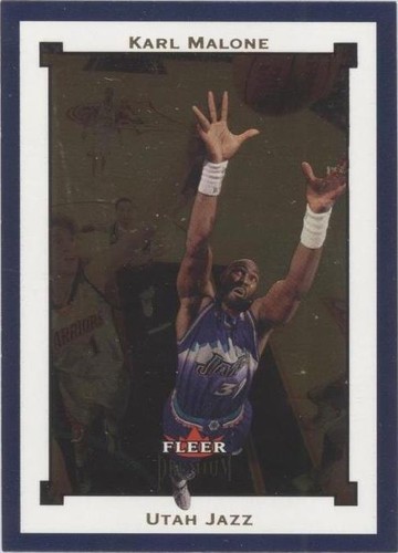 2002-03 Fleer Premium - Karl Malone #30