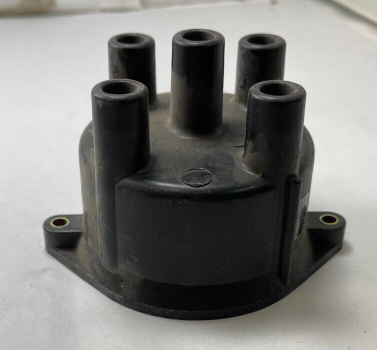 Japan Style 62406 111 Distributor Cap Replaces Standard JH-137 - Made in Japan Japan Style 62406 111 Distributor Cap Replaces Standard JH-137 - Made in Japan