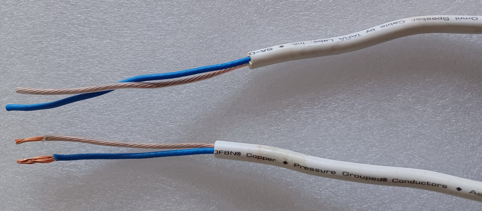 TARA Labs 2mペア Prism 300a SA-OF8N RCAプラグ TARA Labs 2mペア Prism 300a SA-OF8N RCAプラグ - メルカリ