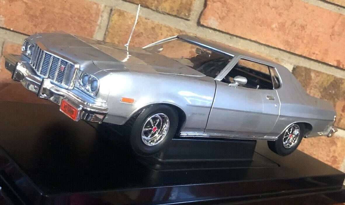 ERTL アーテル Ford Grand Torino 1/18 ERTL 33151 Scale 1/18 | FORD USA GRAN TORINO COUPE 1976