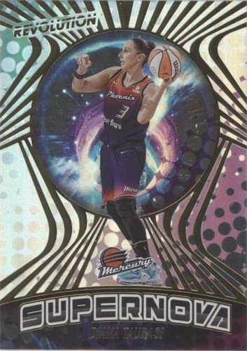 2022 Panini Revolution WNBA - Diana Taurasi #8