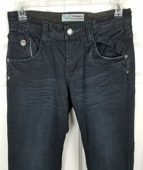 LN Jeans Black Straight Leg Size 31x32 Distressed Embroidery Zippers Moonshine