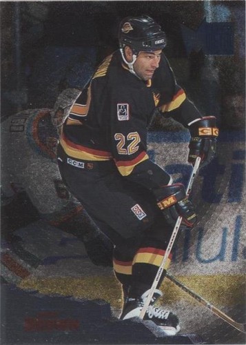 1995-96 Fleer Metal - Jeff Brown #148