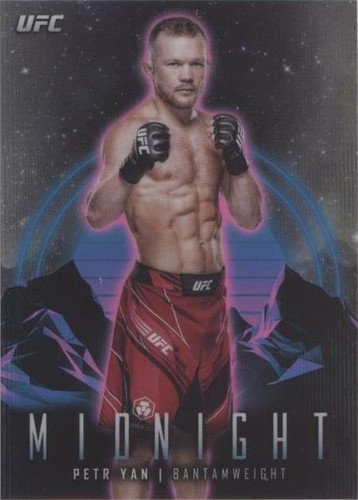 2024 Topps Midnight UFC - Petr Yan #20