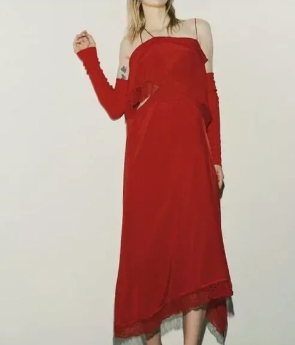 【特別価格】S cutting lace dress theredthered 特別価格】S cutting lace dress theredthered THEREDTHREAD】S