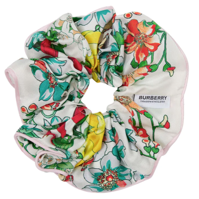 NWT Burberry Floral 100 Silk Scrunchie in Vivid Green color 12cm